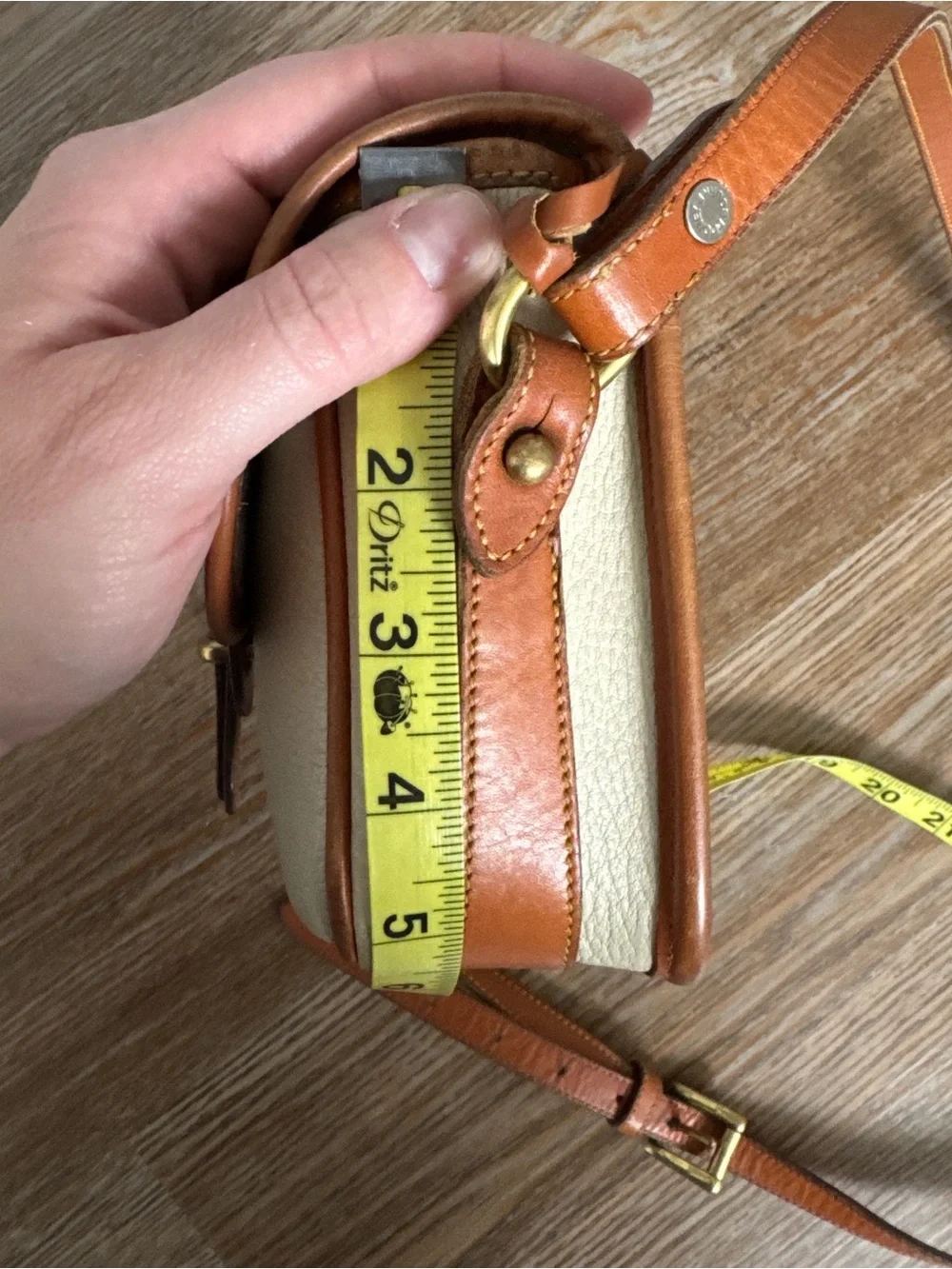 Vintage Dooney & Bourke AWL Equestrian Crossbody Natural Cream British Tan Brass